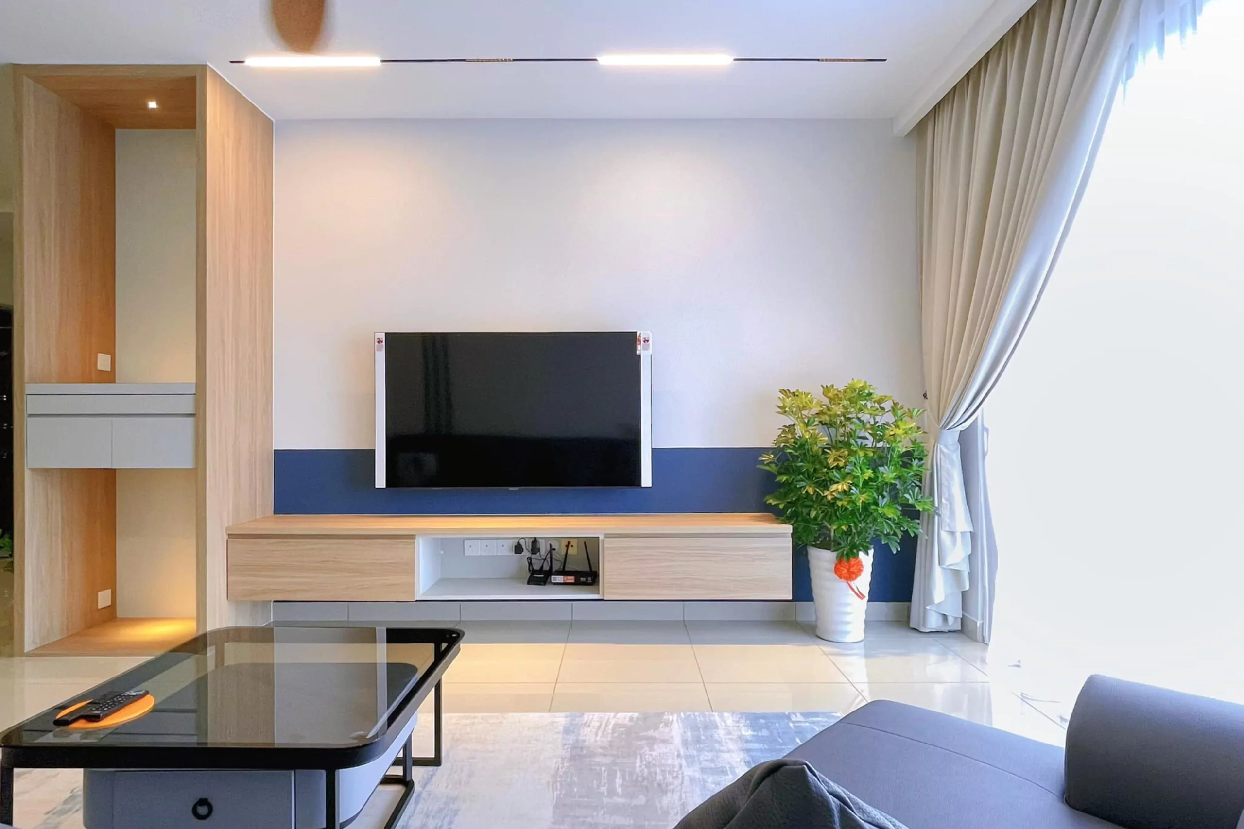 3BR @ PALACE COURT